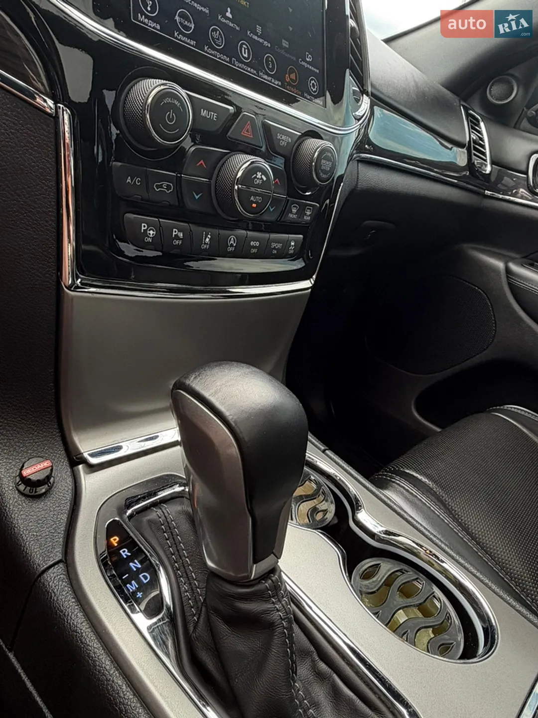 2019 Jeep Grand Cherokee - мініатюра 34