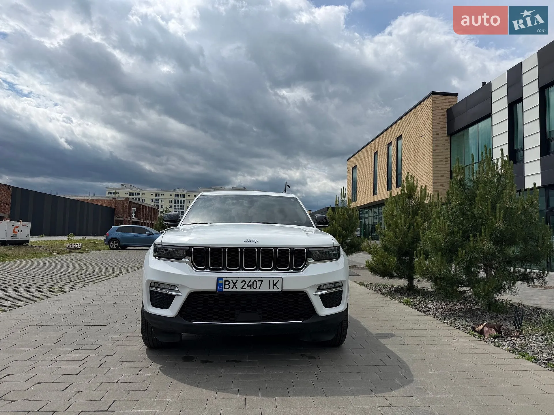 2022 Jeep Grand Cherokee - мініатюра 3