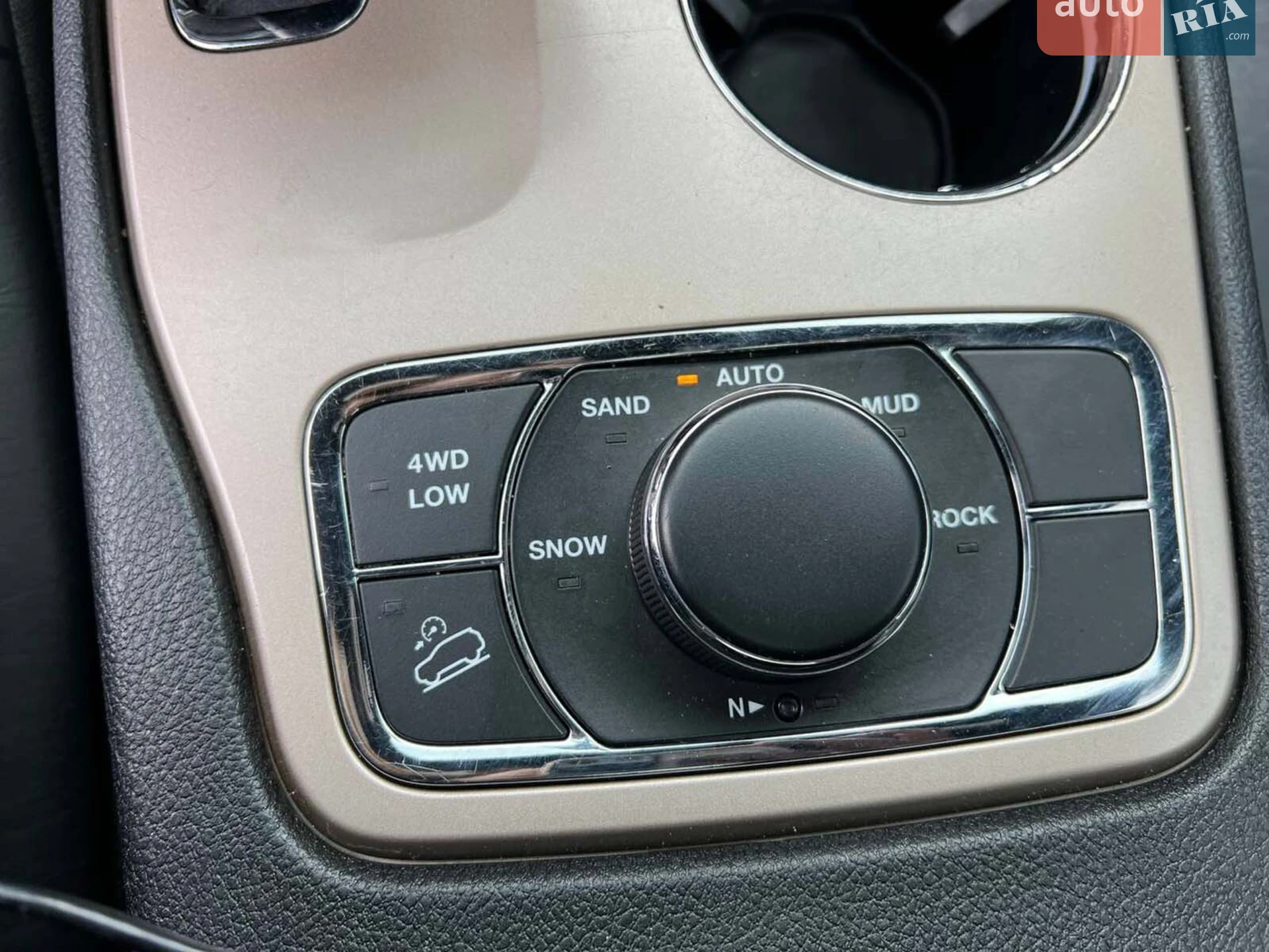 2013 Jeep Grand Cherokee - мініатюра 33