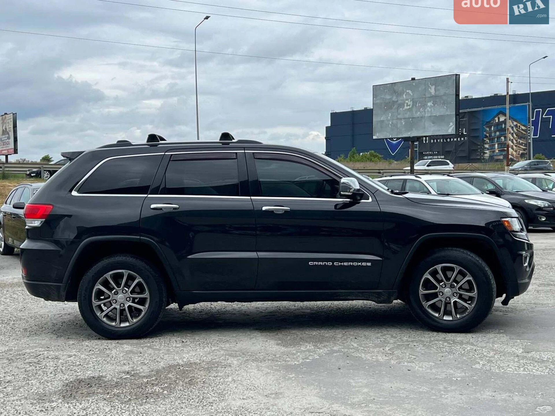 2013 Jeep Grand Cherokee - мініатюра 10