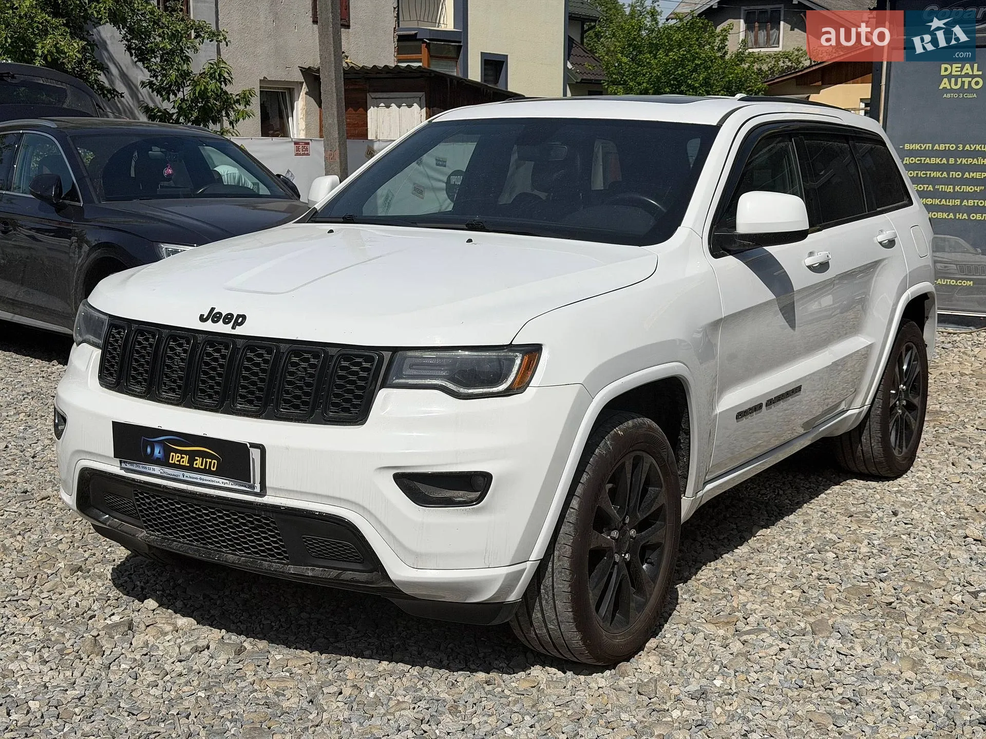 2019 Jeep Grand Cherokee - фото 1