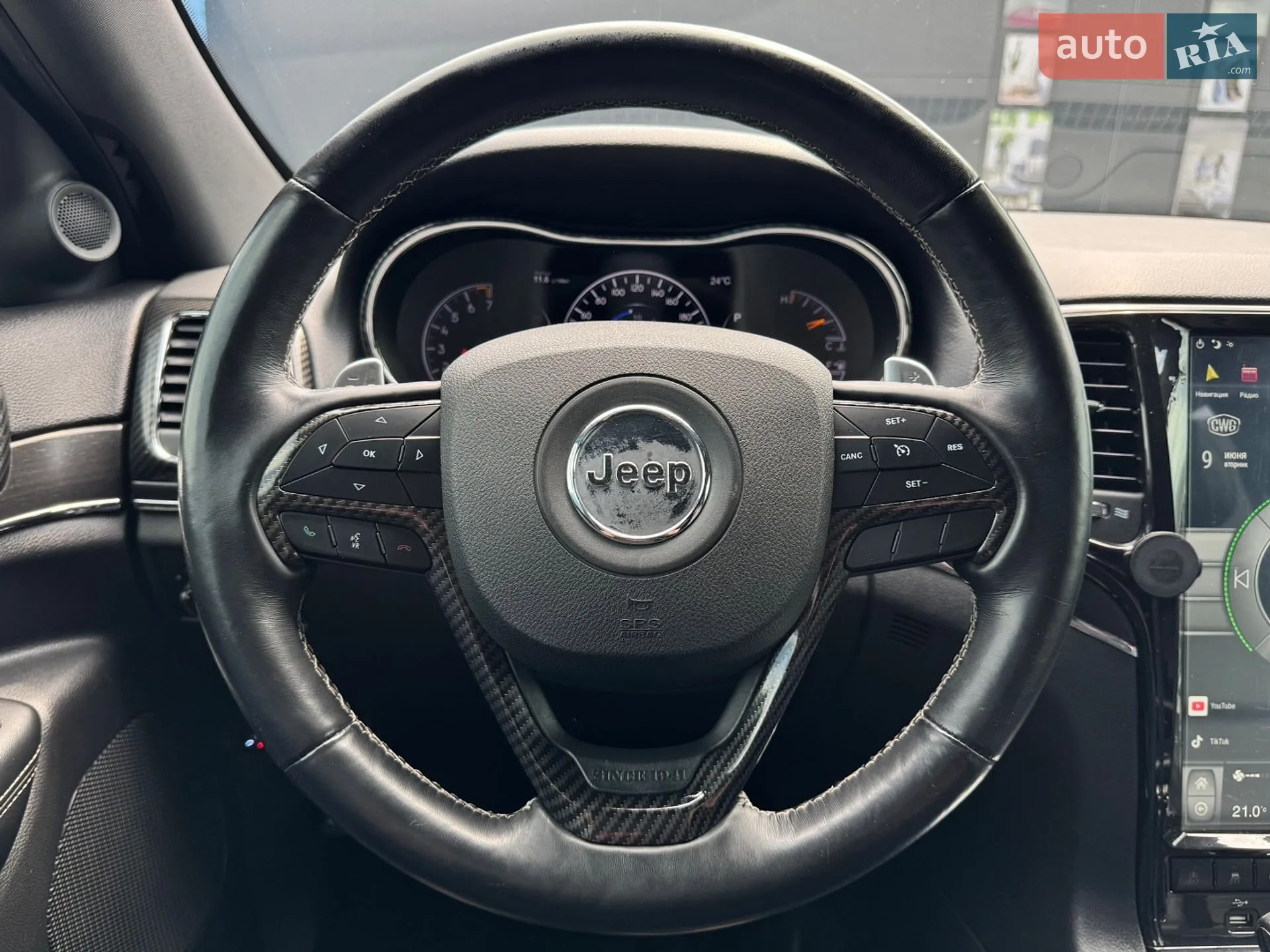 2017 Jeep Grand Cherokee - мініатюра 24