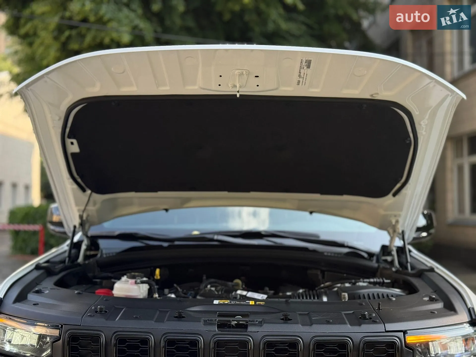 2024 Jeep Grand Cherokee - мініатюра 42