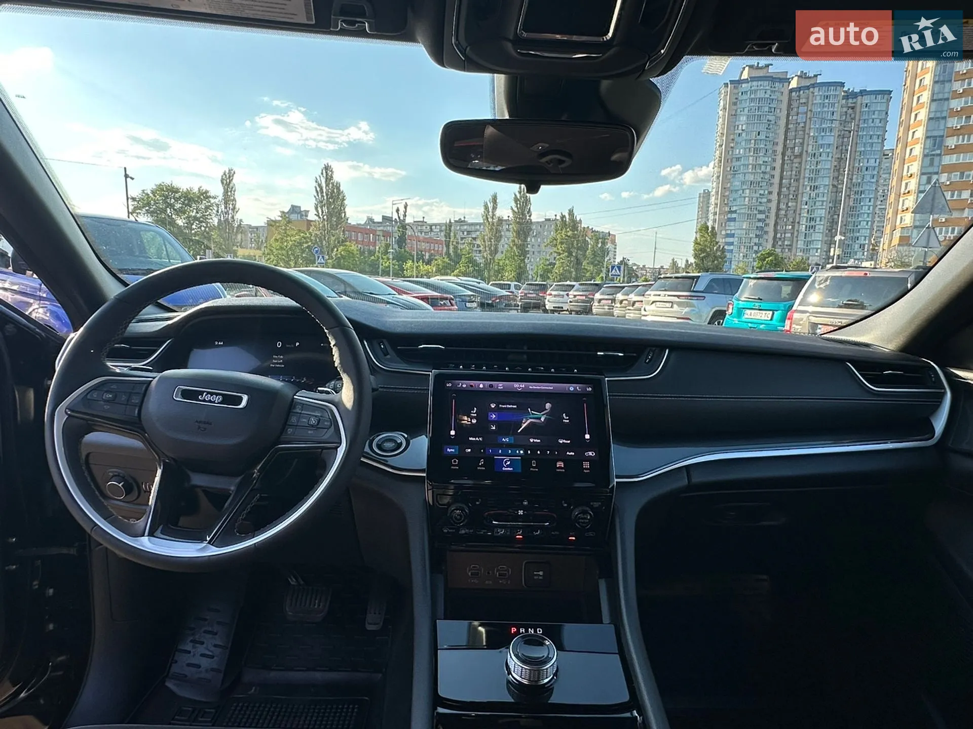 2022 Jeep Grand Cherokee - мініатюра 28