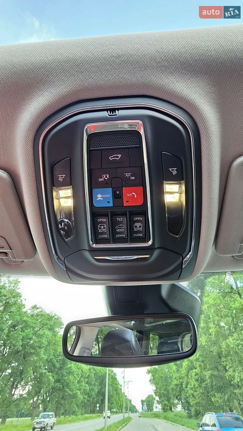 2022 Jeep Grand Cherokee - мініатюра 27
