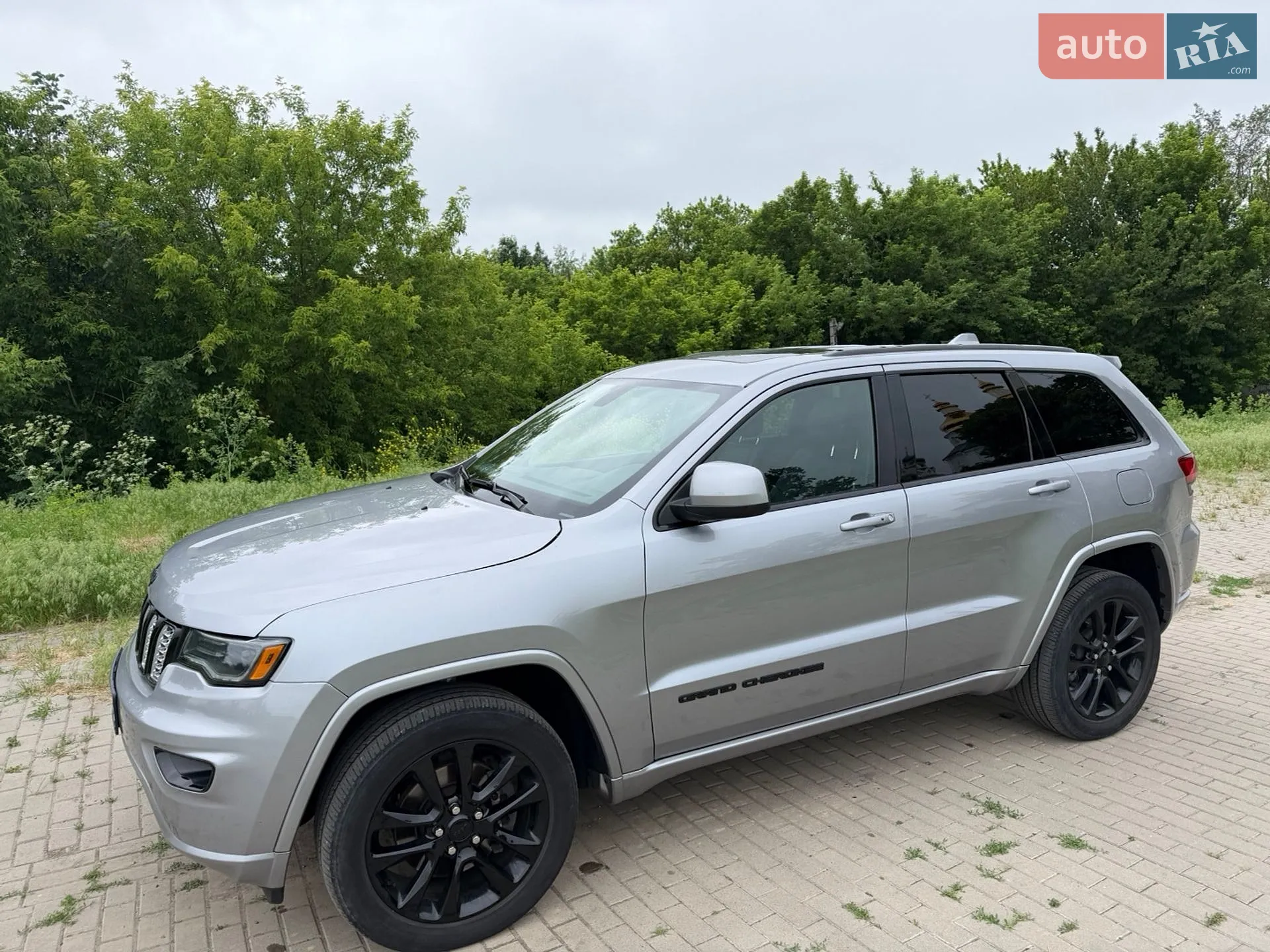 2021 Jeep Grand Cherokee - мініатюра 9