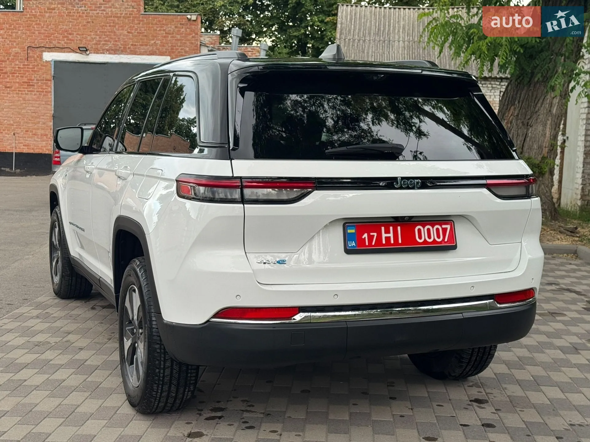 2023 Jeep Grand Cherokee - мініатюра 14