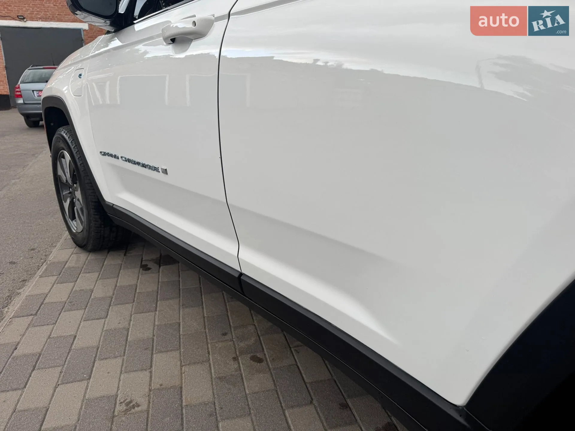 2023 Jeep Grand Cherokee - мініатюра 19