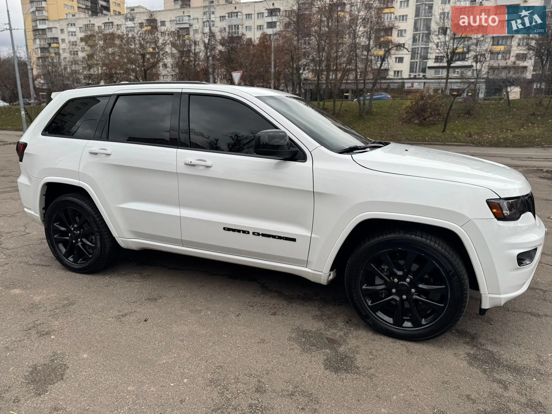 2018 Jeep Grand Cherokee - мініатюра 10