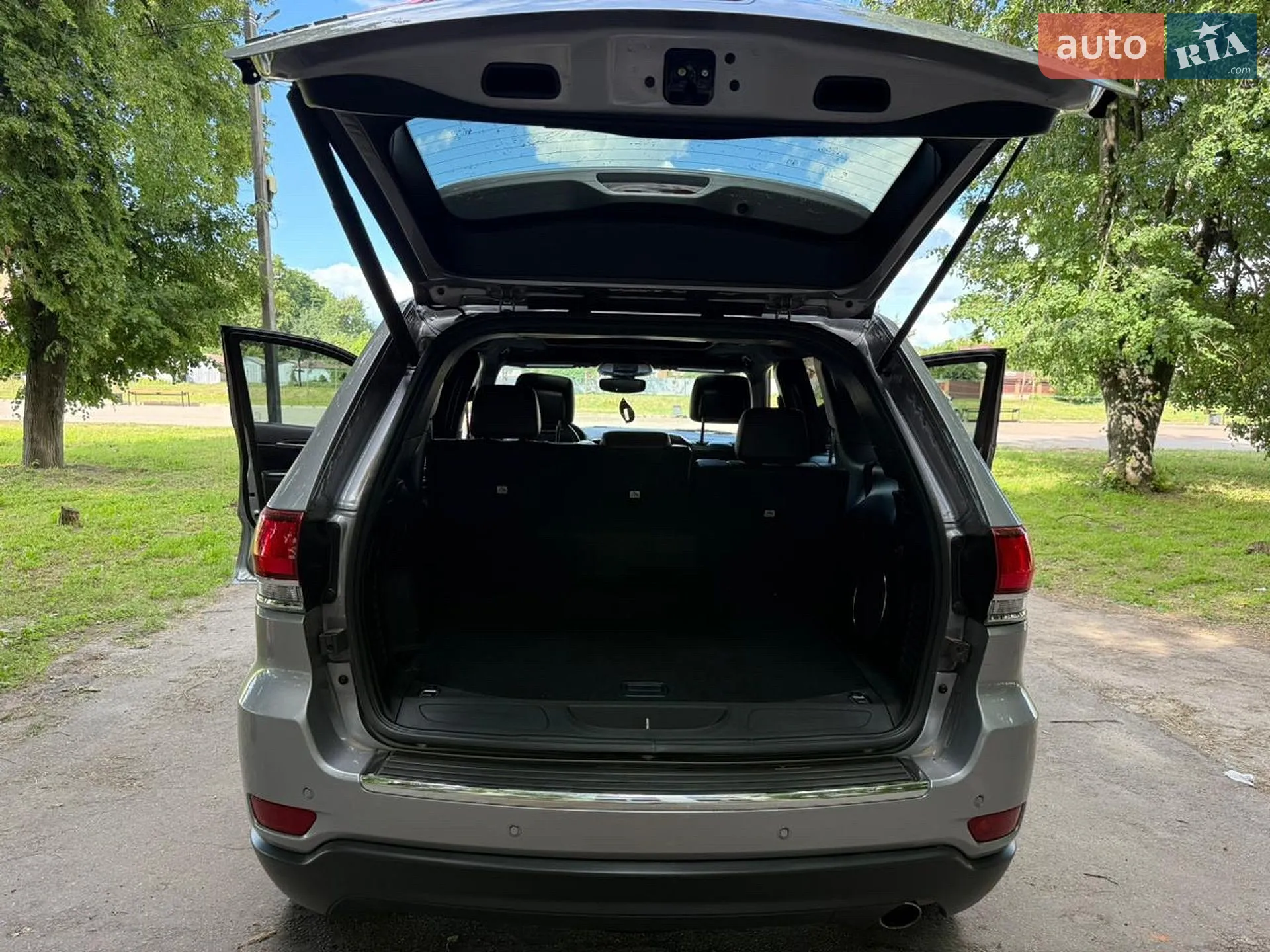 2021 Jeep Grand Cherokee - мініатюра 12