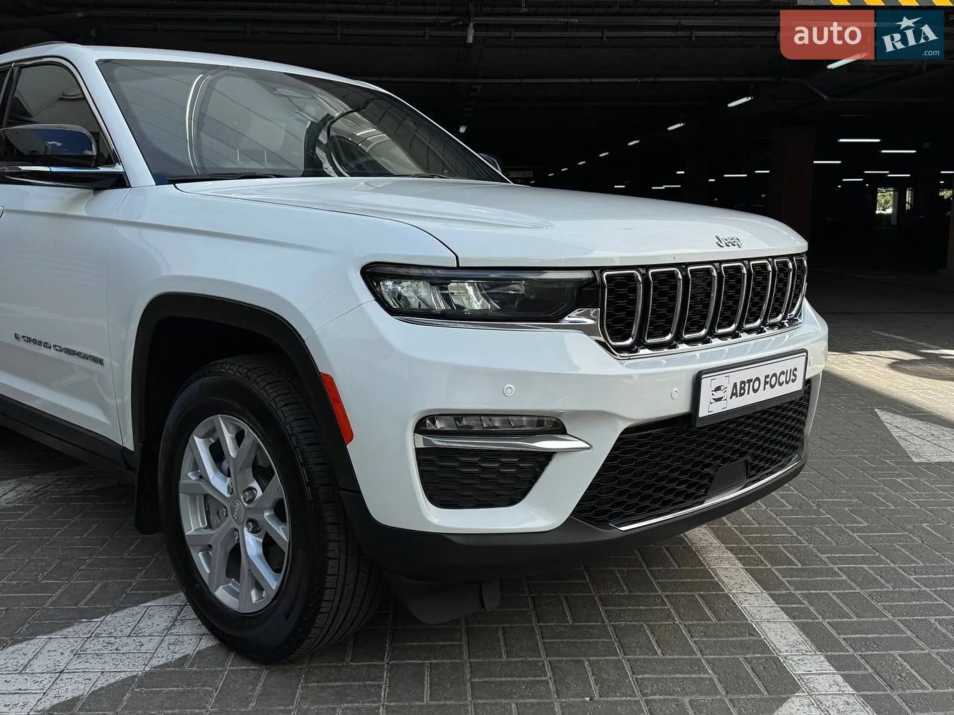 2023 Jeep Grand Cherokee - мініатюра 2
