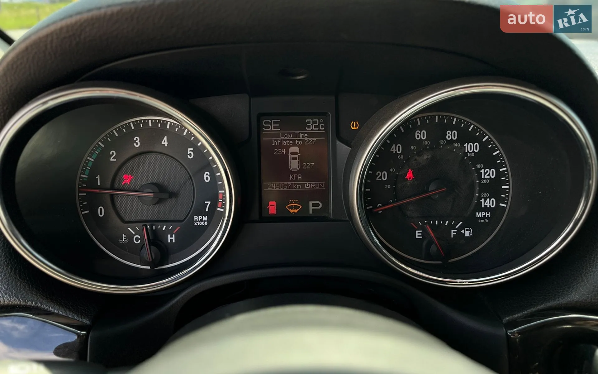 2012 Jeep Grand Cherokee - мініатюра 17