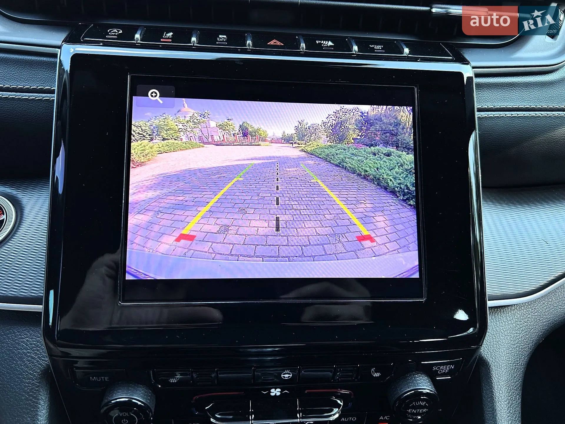 2023 Jeep Grand Cherokee - мініатюра 40