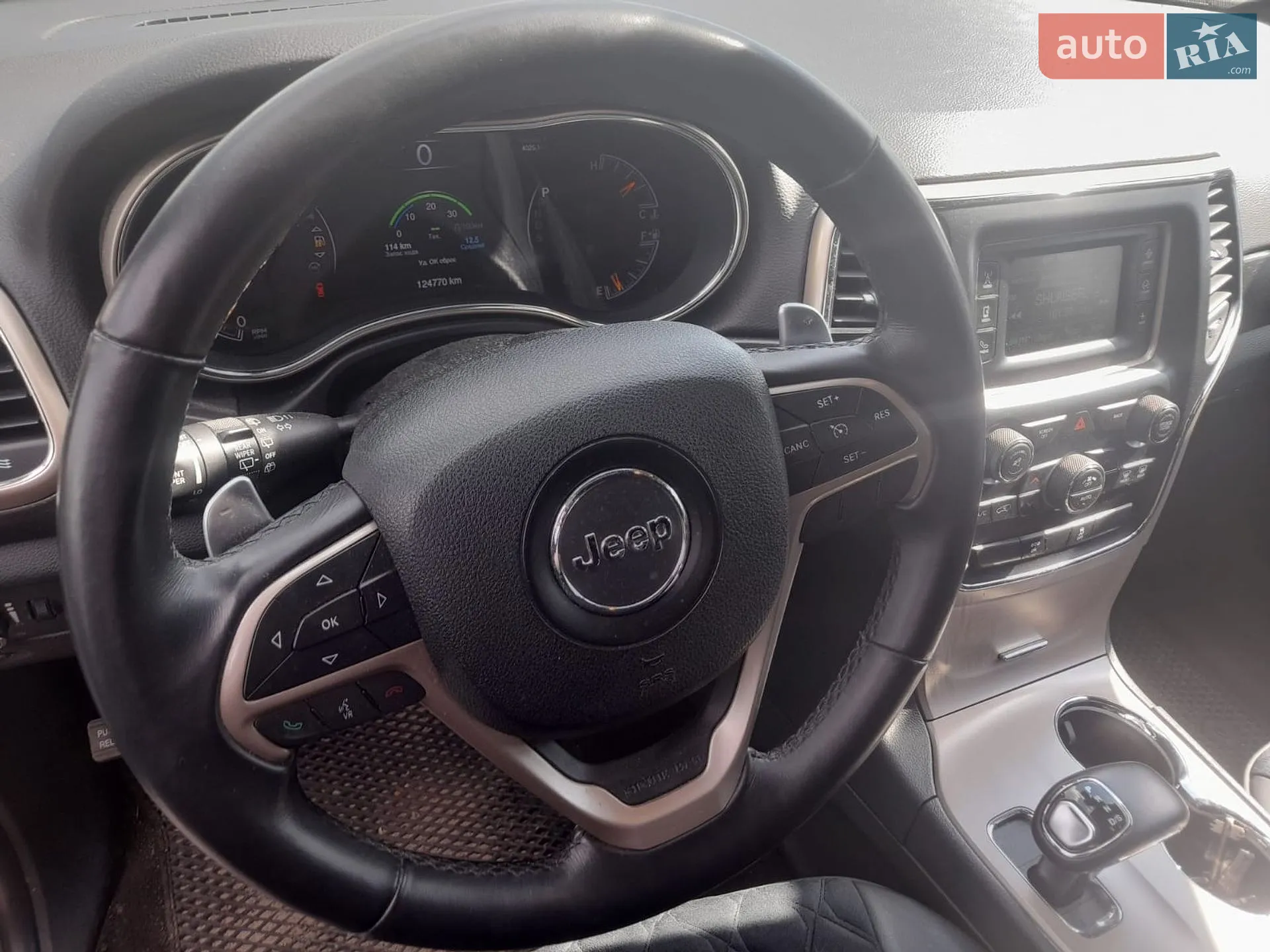 2015 Jeep Grand Cherokee - мініатюра 17