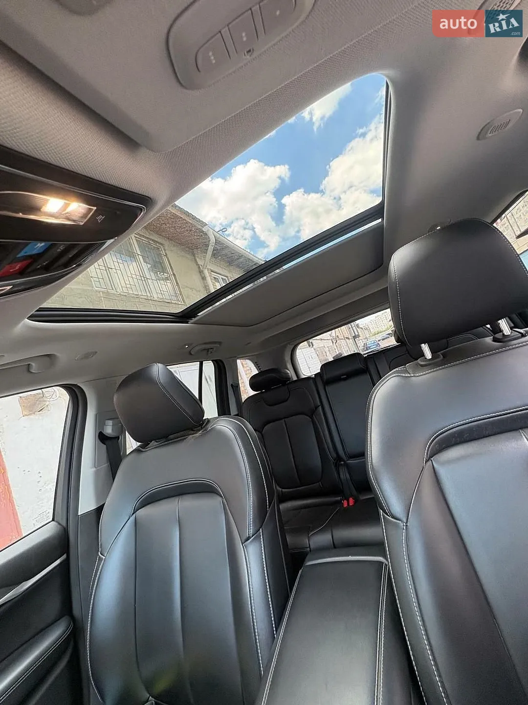 2023 Jeep Grand Cherokee - мініатюра 10