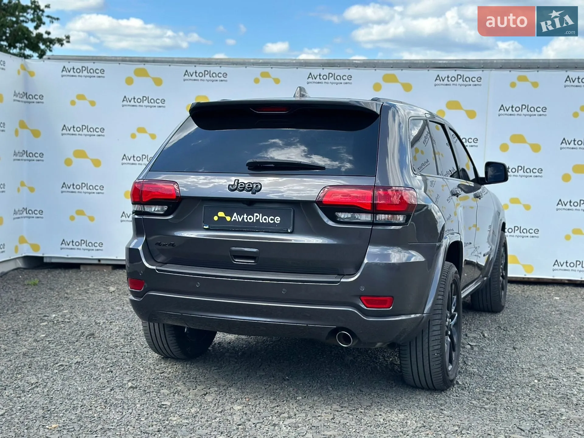 2018 Jeep Grand Cherokee - мініатюра 17