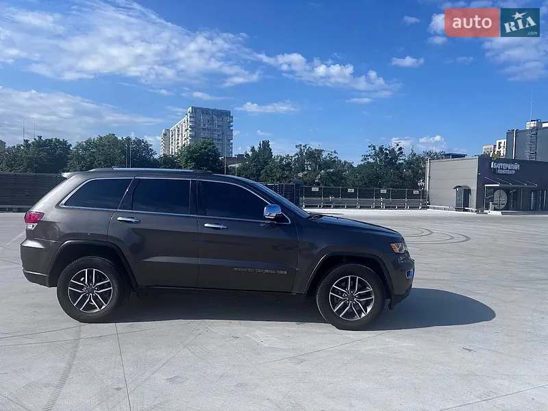 Jeep Grand Cherokee 2020 VIN 1C4RJFBG4MC581329 фото оголошення 6 з 60