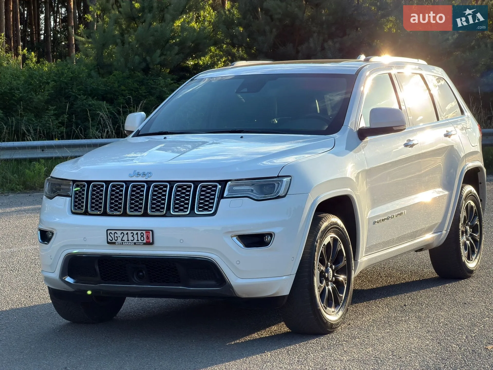 2019 Jeep Grand Cherokee - мініатюра 3