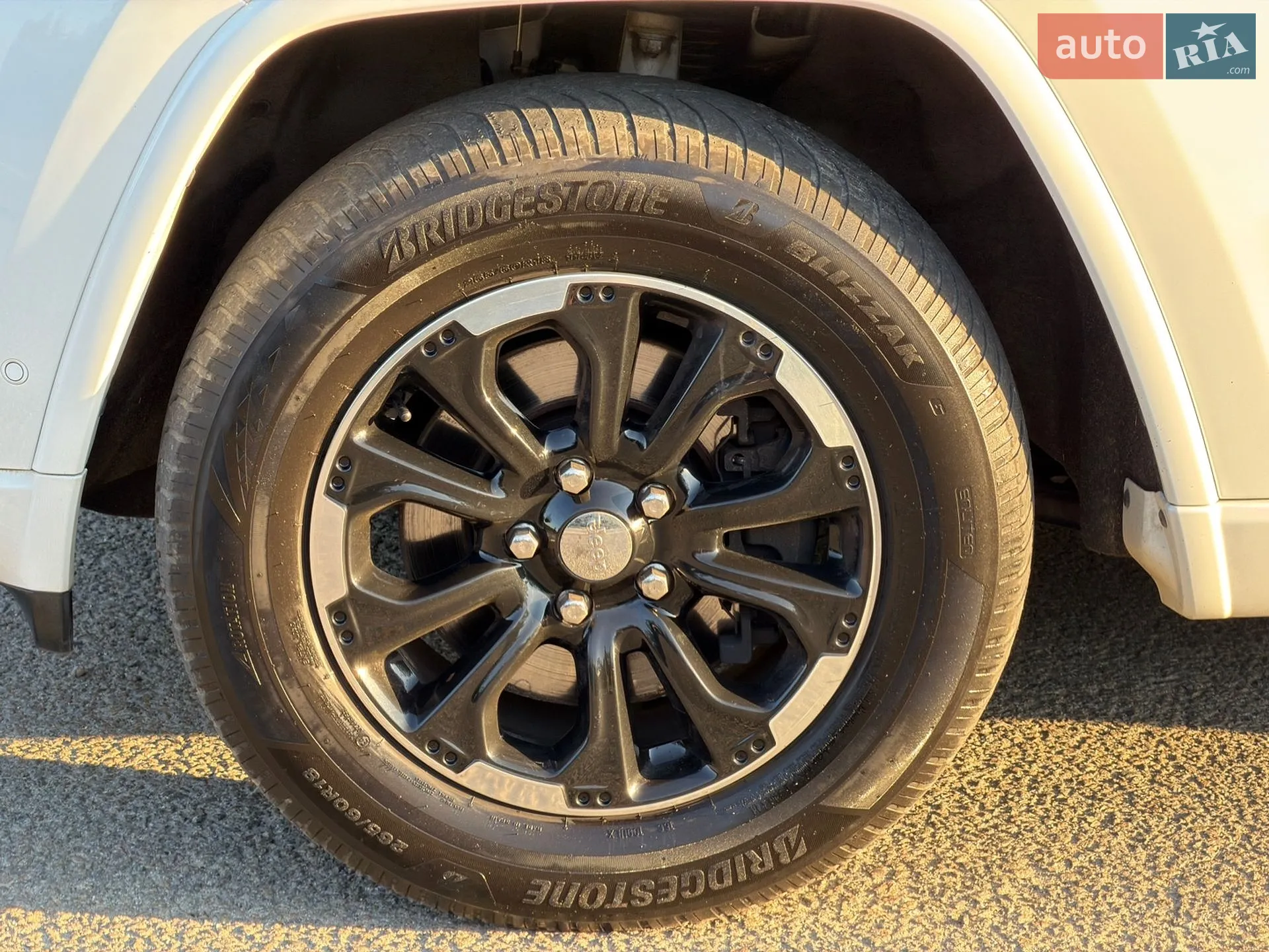 2019 Jeep Grand Cherokee - мініатюра 30