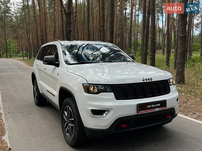 Jeep Grand Cherokee 2021 VIN 1C4RJFLG3MC646573 фото оголошення 2 з 67