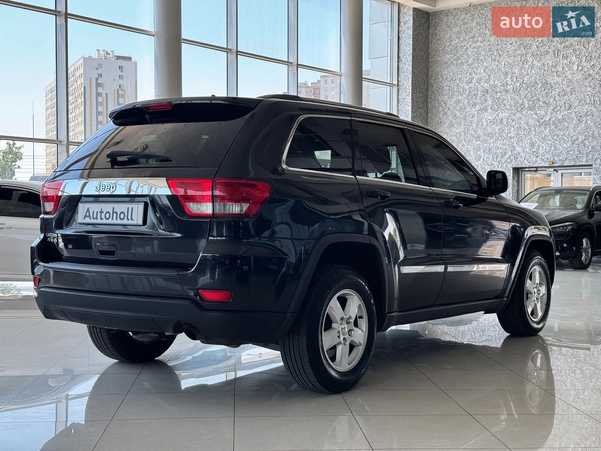 2010 Jeep Grand Cherokee - мініатюра 3