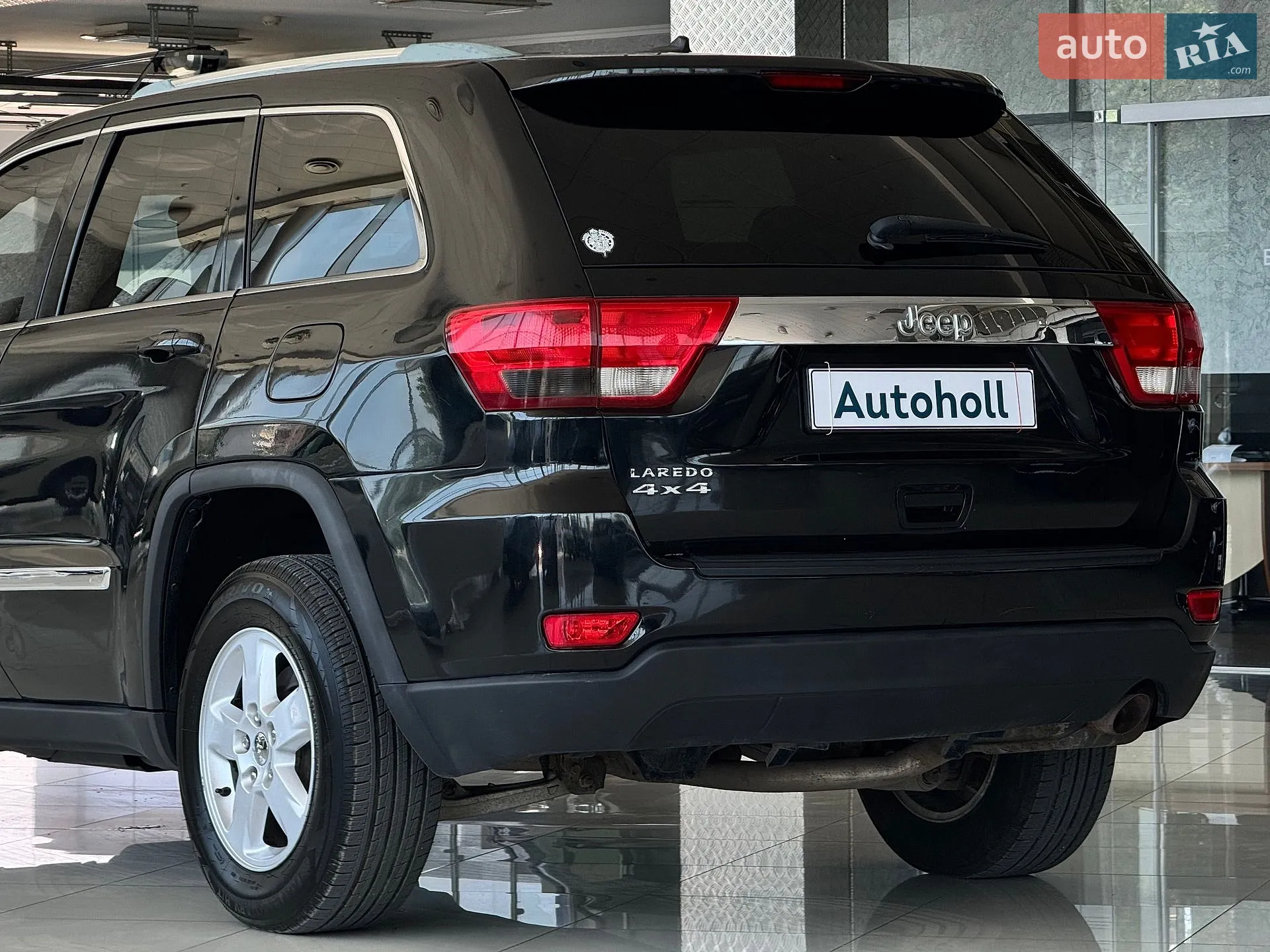2010 Jeep Grand Cherokee - мініатюра 8
