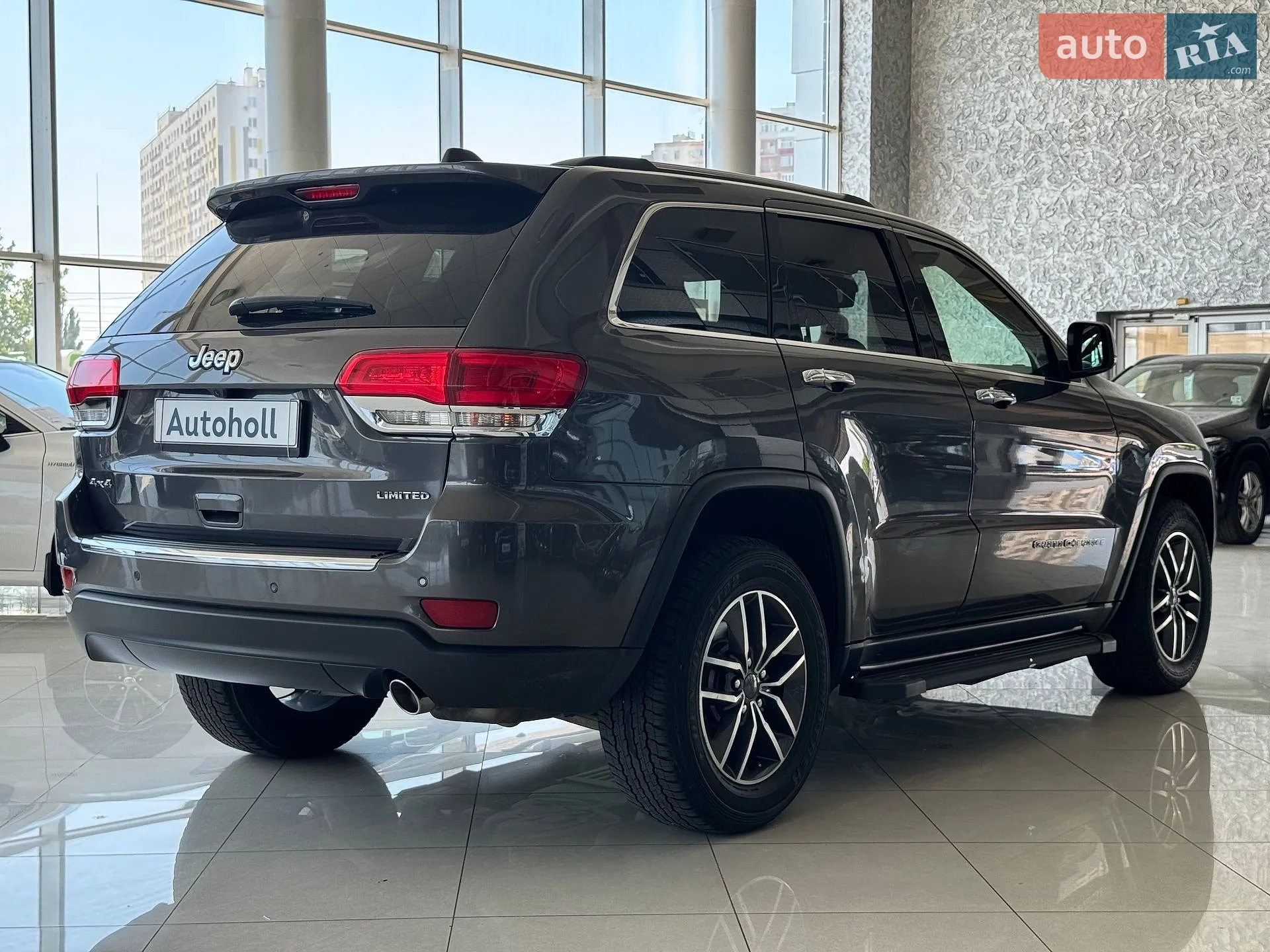 2019 Jeep Grand Cherokee - мініатюра 3
