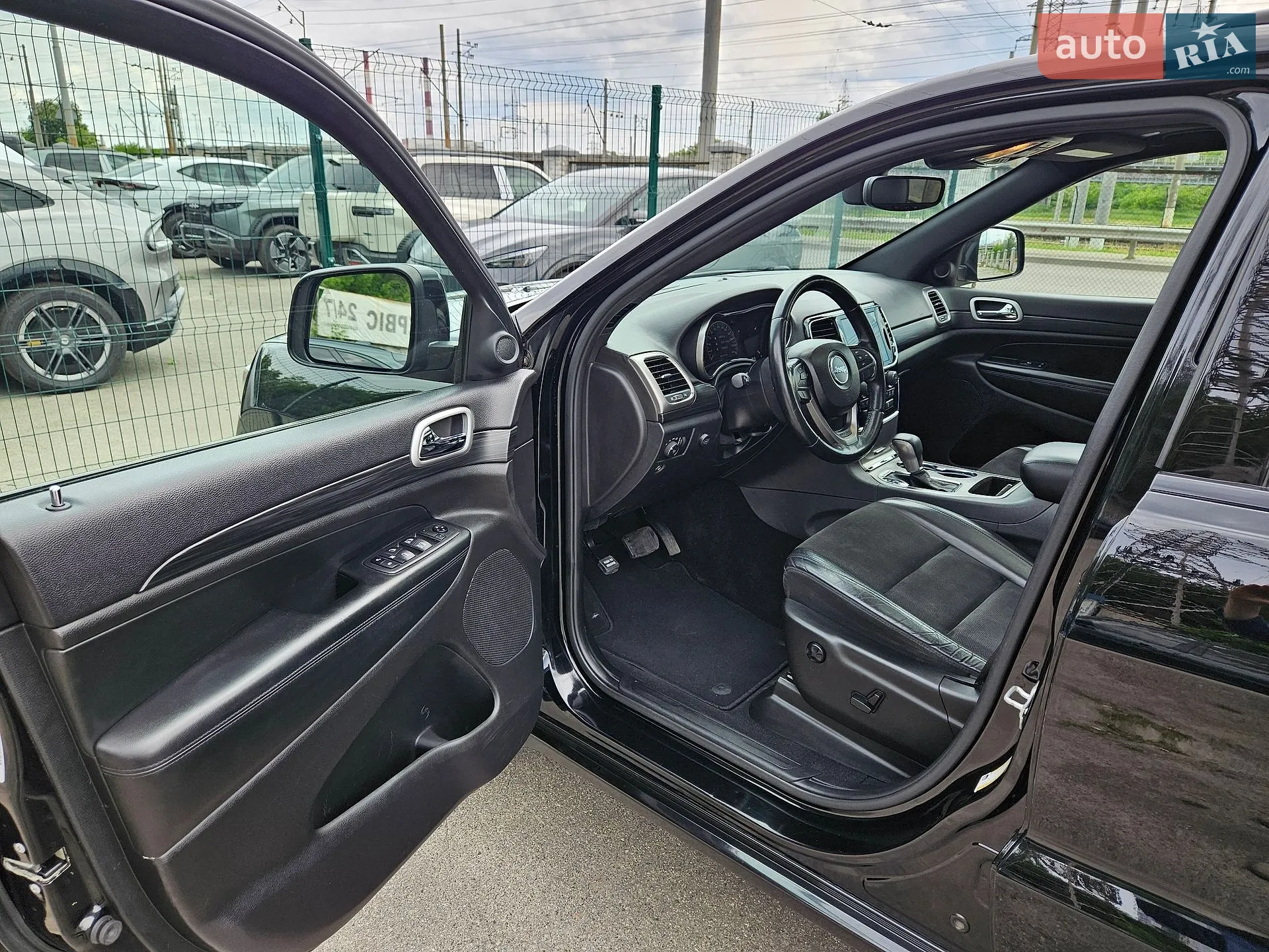 2019 Jeep Grand Cherokee - мініатюра 8