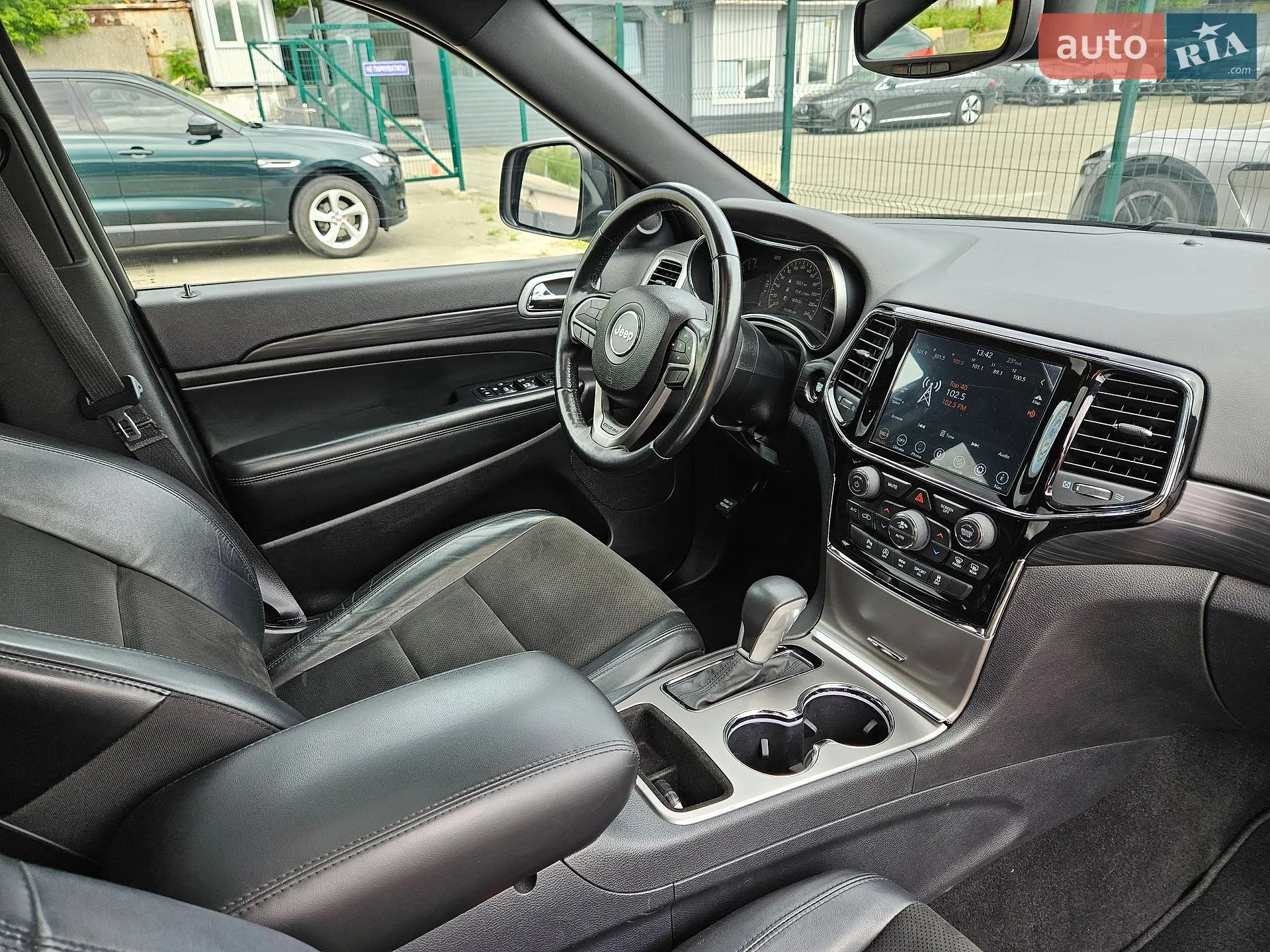 2019 Jeep Grand Cherokee - мініатюра 16