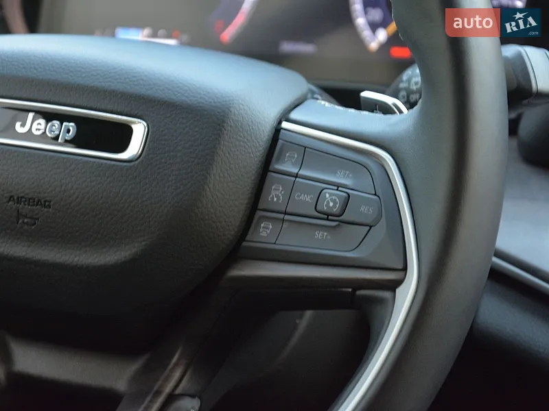 Jeep Grand Cherokee 2022 VIN 1C4RJKBG1N8621931 фото оголошення 32 з 114