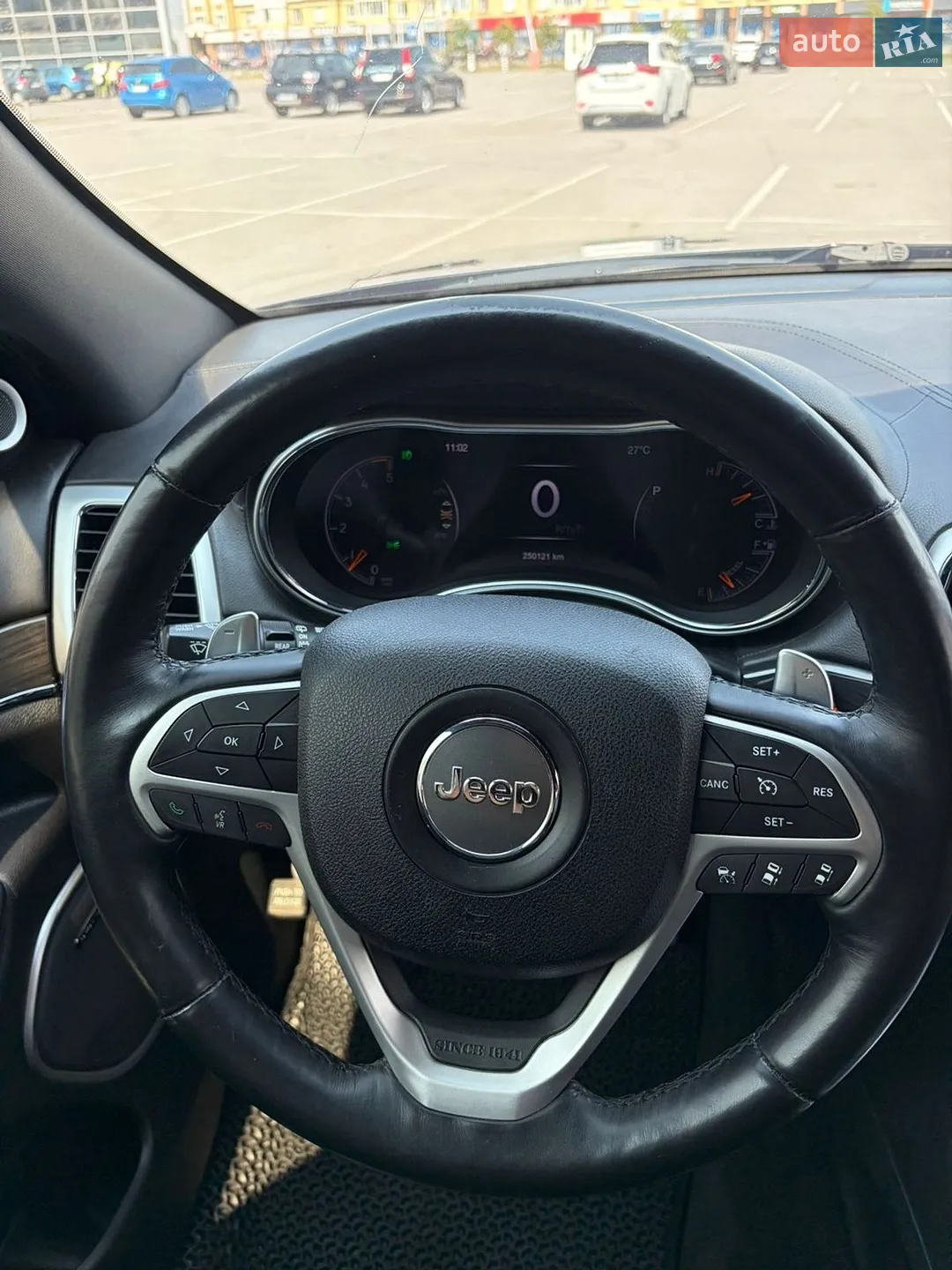 2016 Jeep Grand Cherokee - мініатюра 28