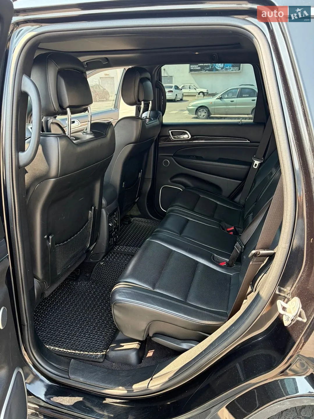 2016 Jeep Grand Cherokee - мініатюра 40
