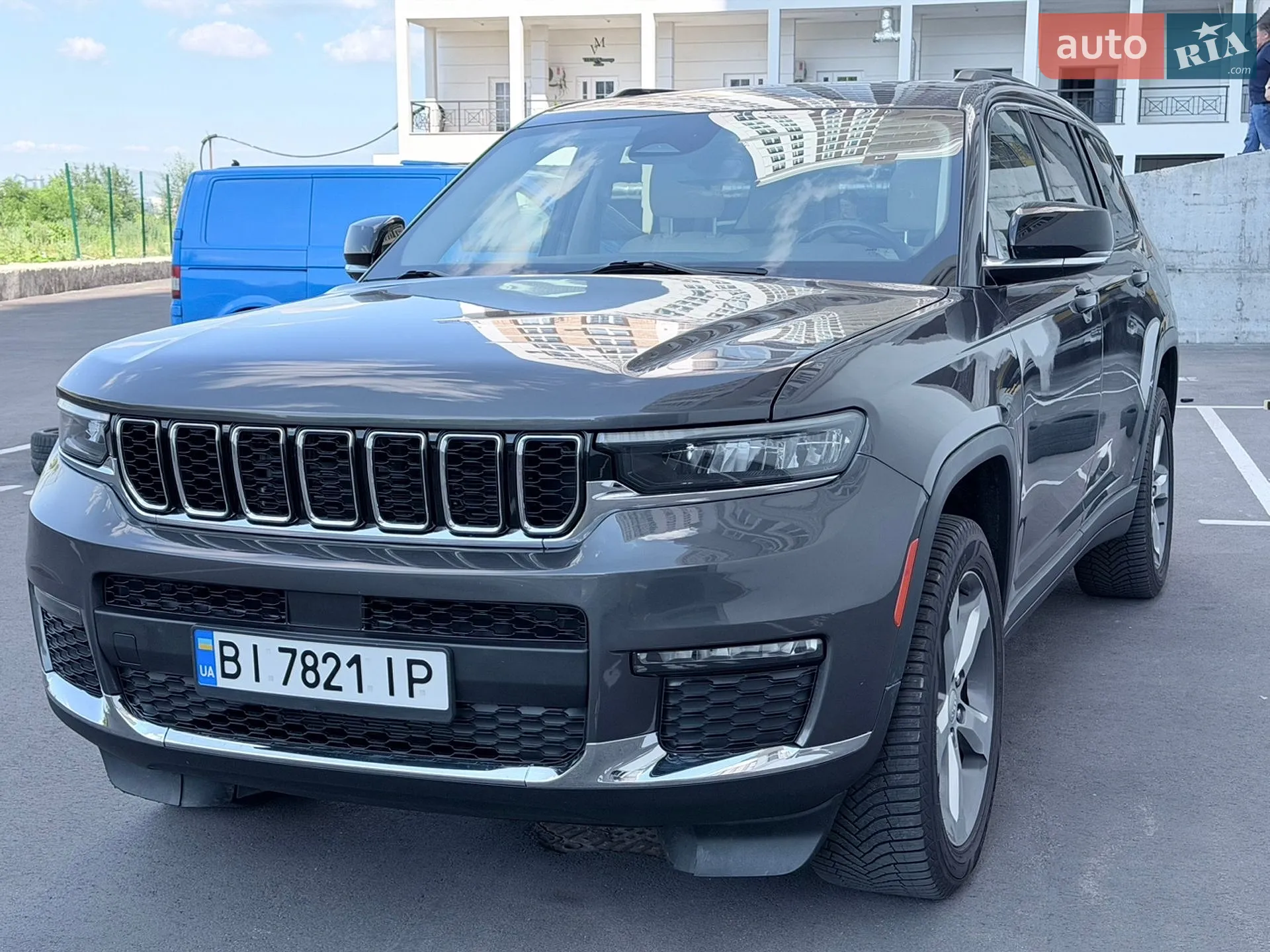 2021 Jeep Grand Cherokee - фото 1