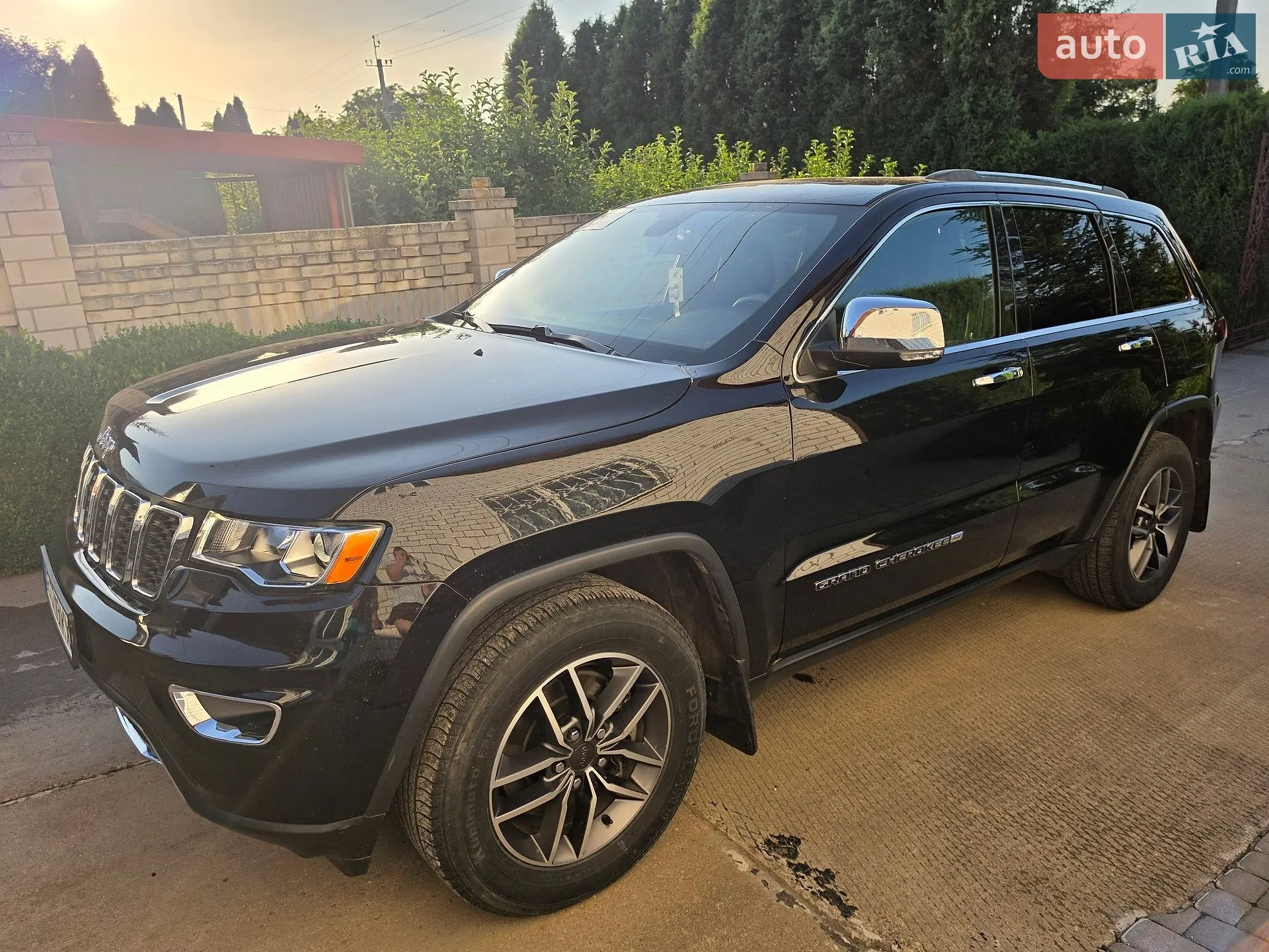 2022 Jeep Grand Cherokee - мініатюра 2
