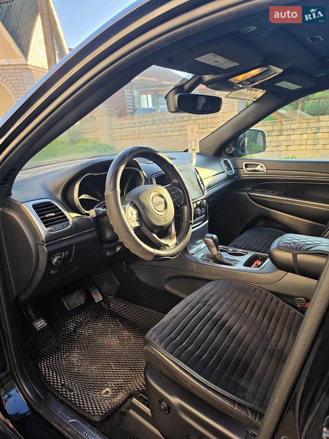 2022 Jeep Grand Cherokee - мініатюра 19