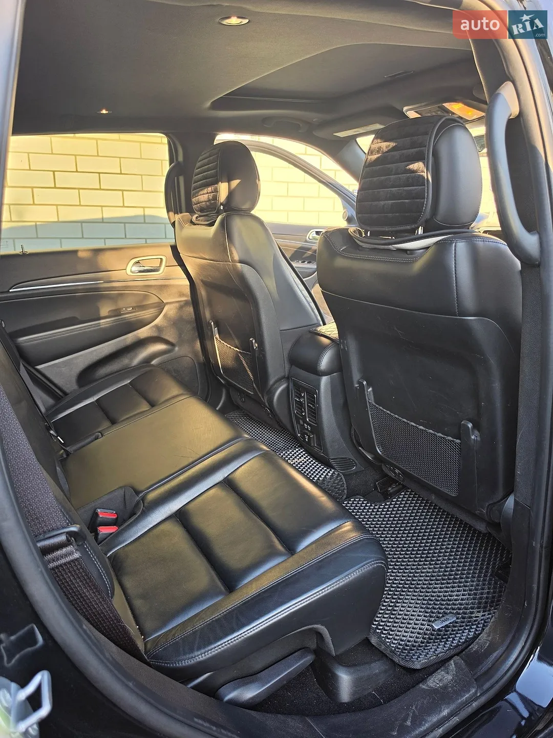 2022 Jeep Grand Cherokee - мініатюра 28