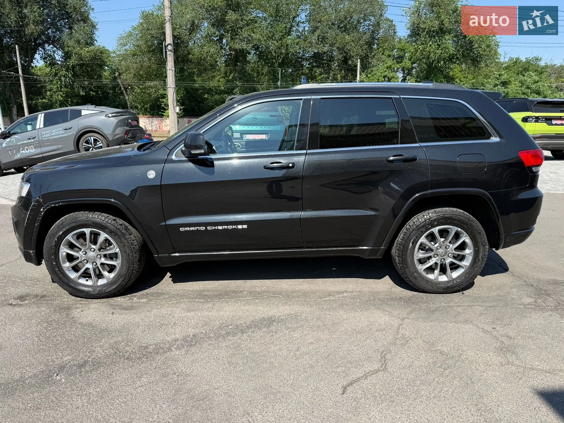 2015 Jeep Grand Cherokee - мініатюра 2