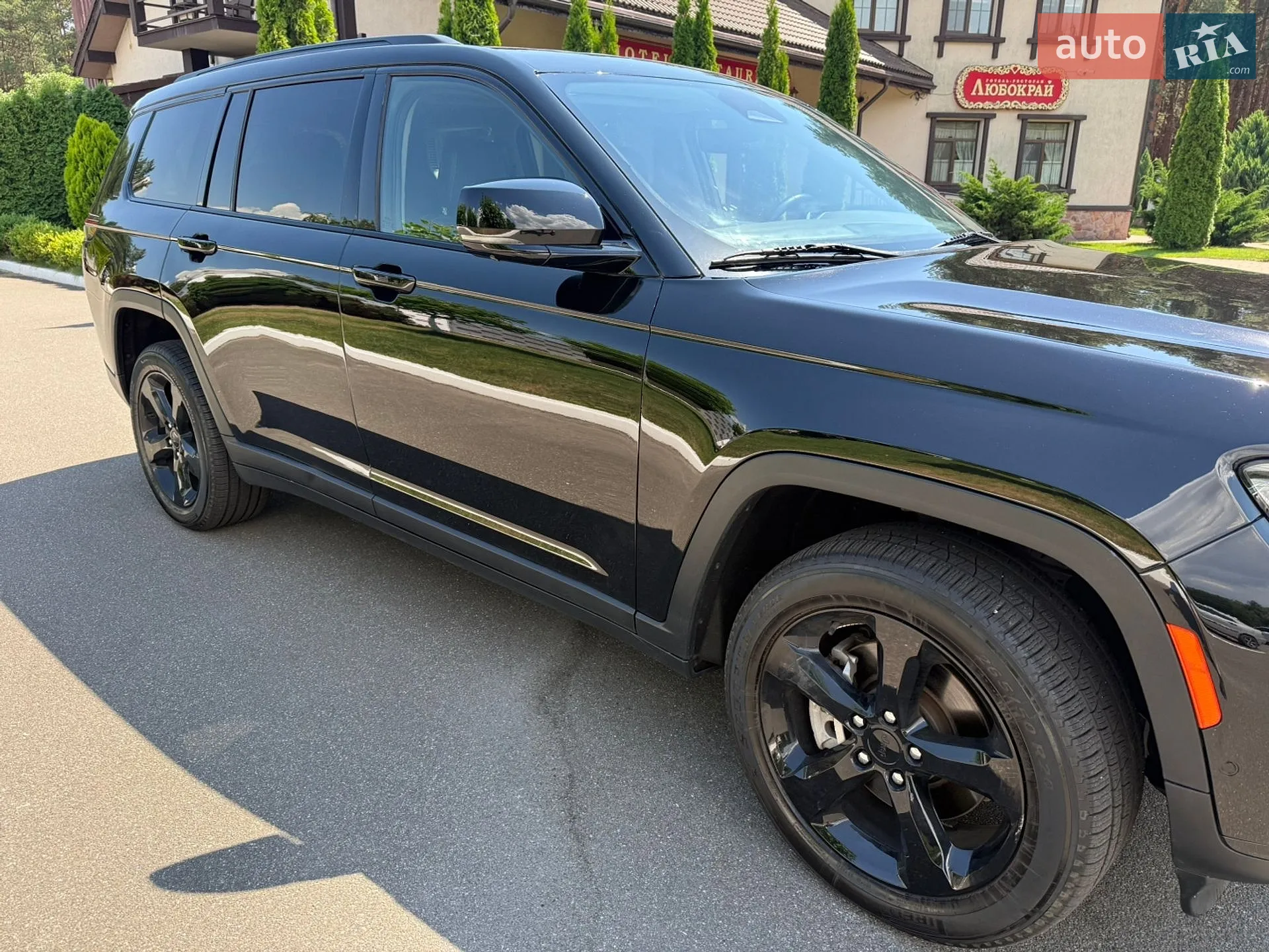 2022 Jeep Grand Cherokee - мініатюра 10