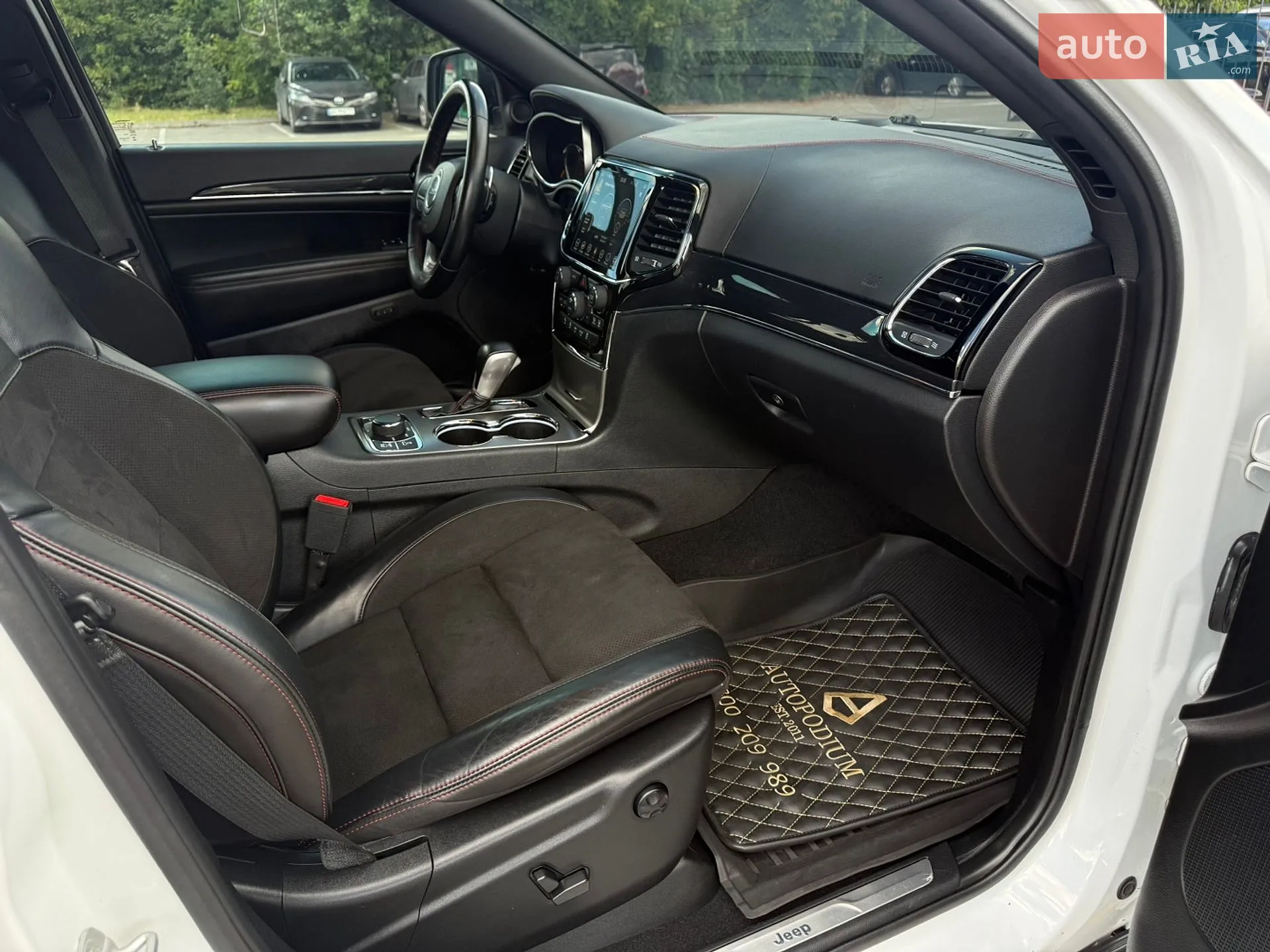 2020 Jeep Grand Cherokee - мініатюра 34