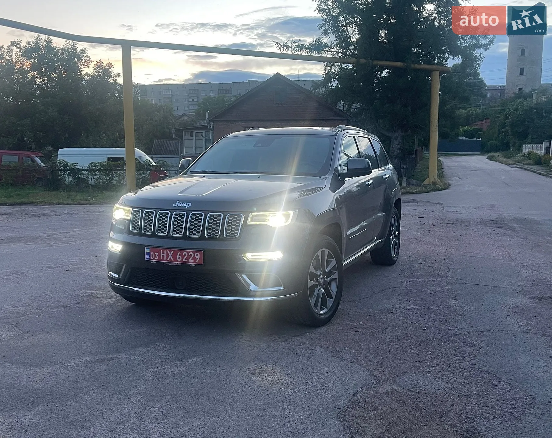 2017 Jeep Grand Cherokee - мініатюра 18