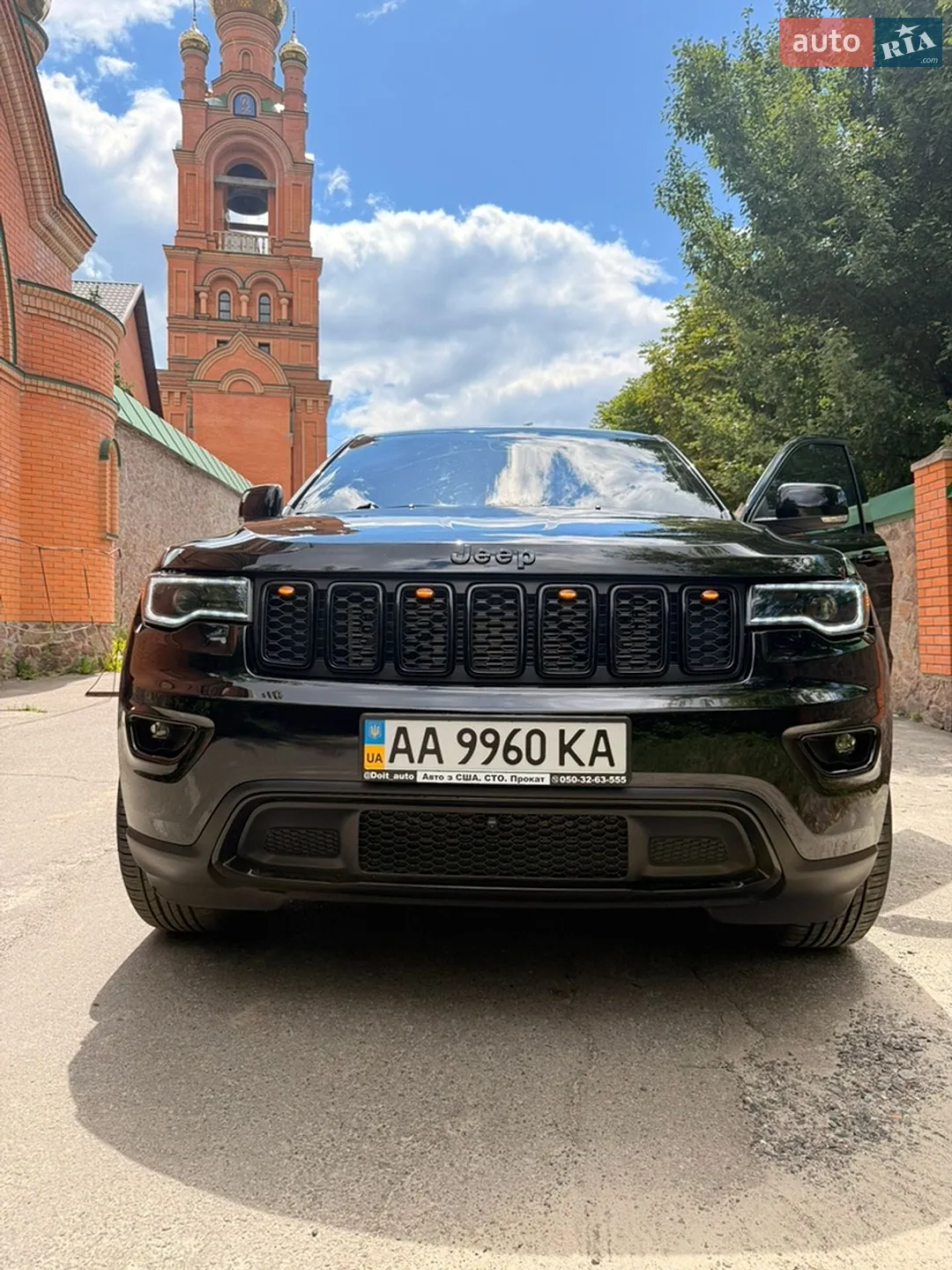 2020 Jeep Grand Cherokee - фото 1