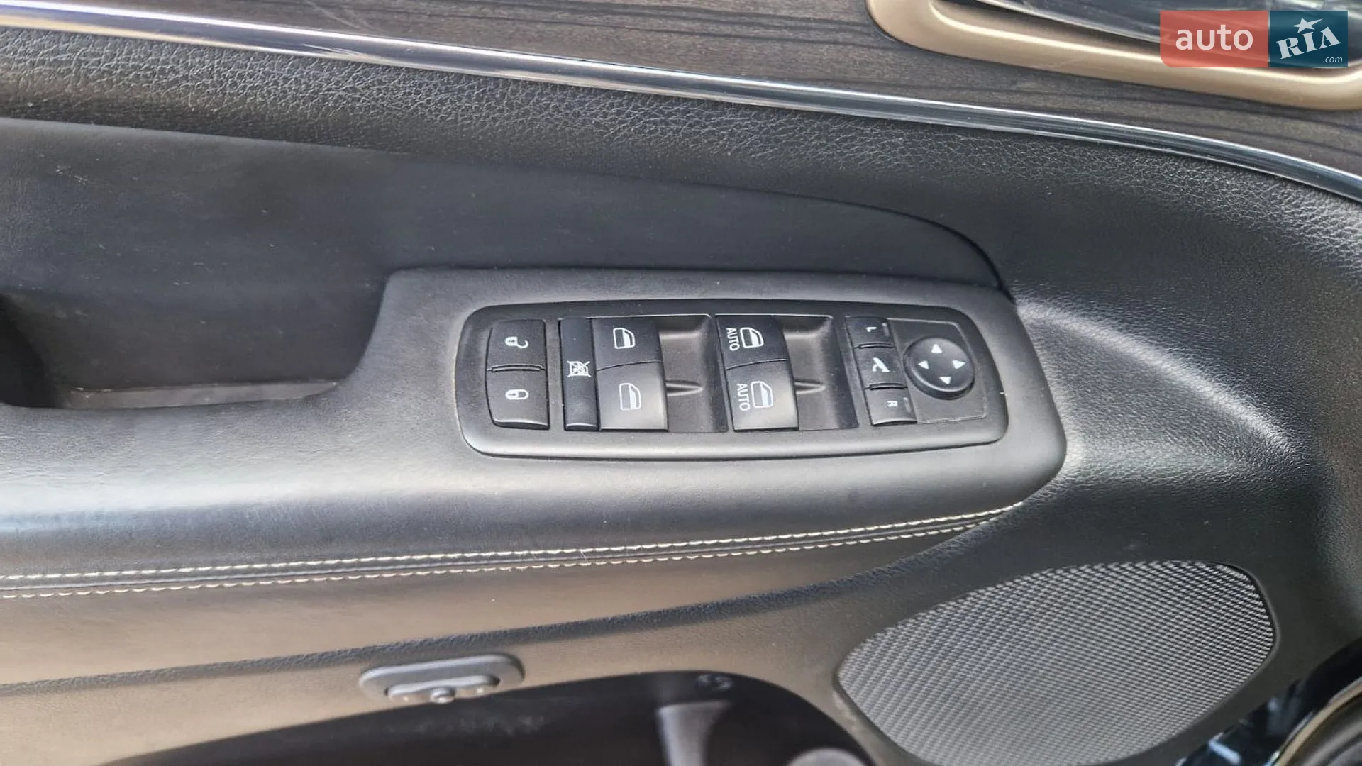 2014 Jeep Grand Cherokee - мініатюра 17