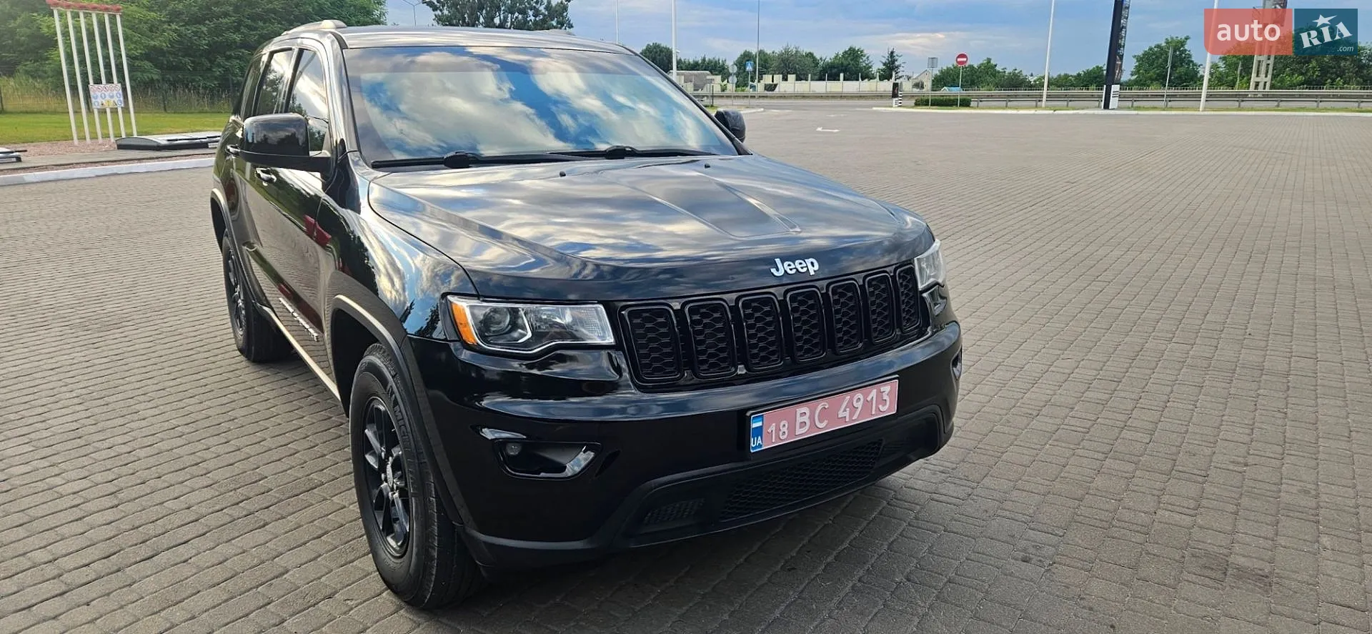 2018 Jeep Grand Cherokee - мініатюра 16