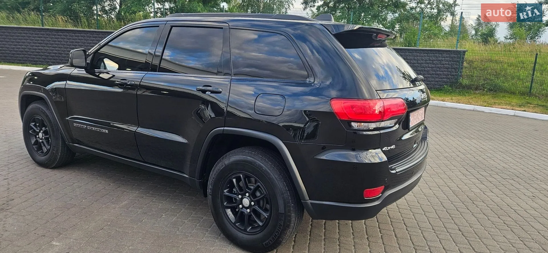 2018 Jeep Grand Cherokee - мініатюра 25