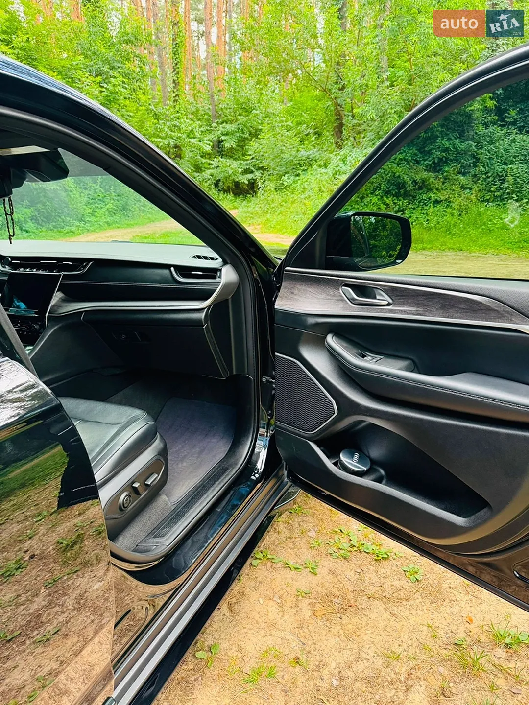 2021 Jeep Grand Cherokee - мініатюра 30