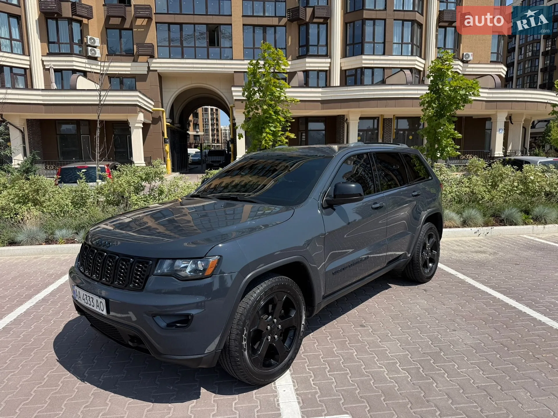 2018 Jeep Grand Cherokee - мініатюра 4