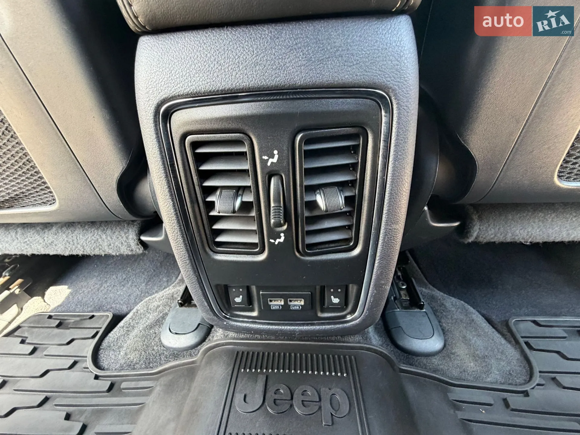 2015 Jeep Grand Cherokee - мініатюра 69