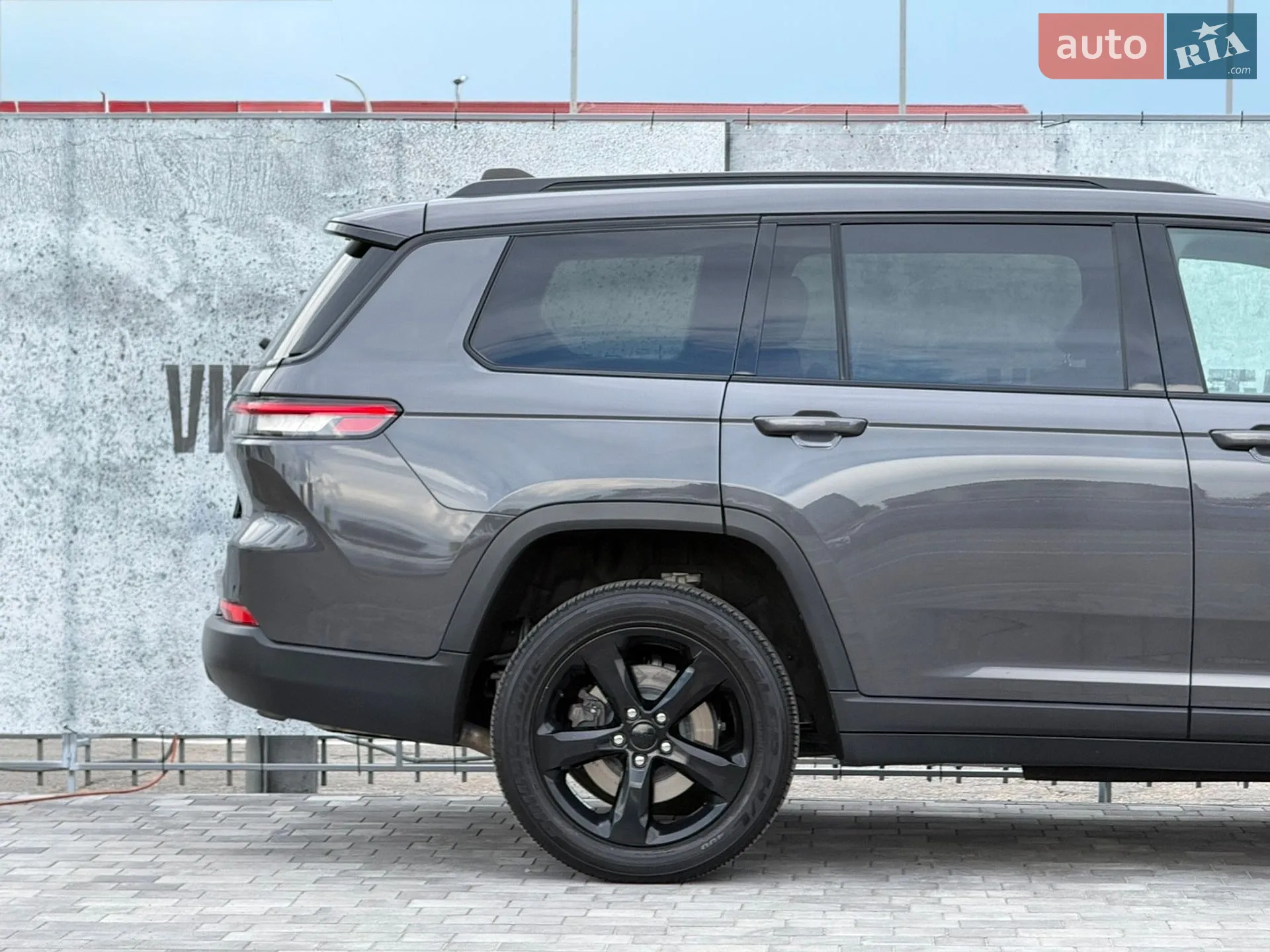 2022 Jeep Grand Cherokee - мініатюра 9