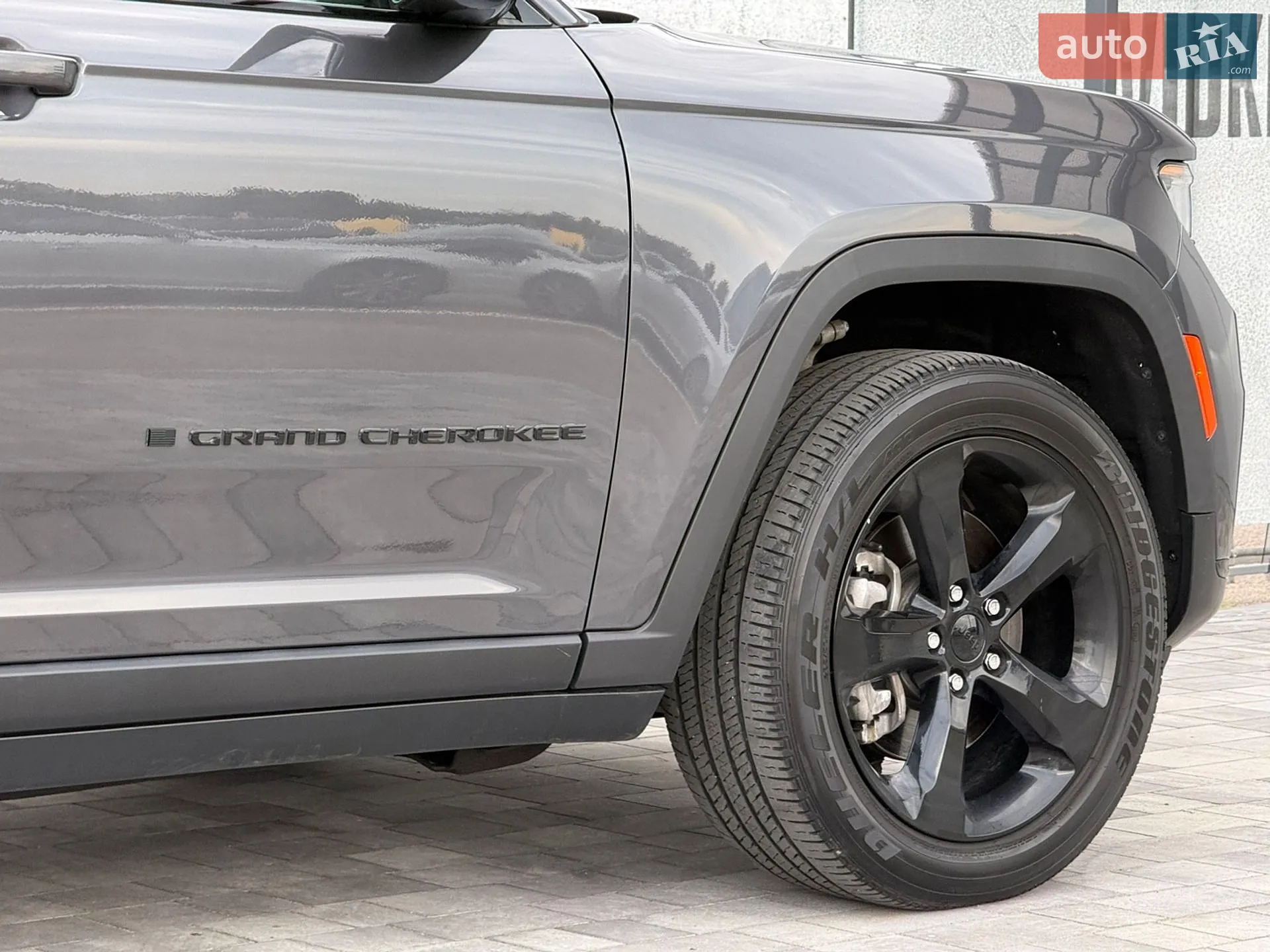 2022 Jeep Grand Cherokee - мініатюра 11