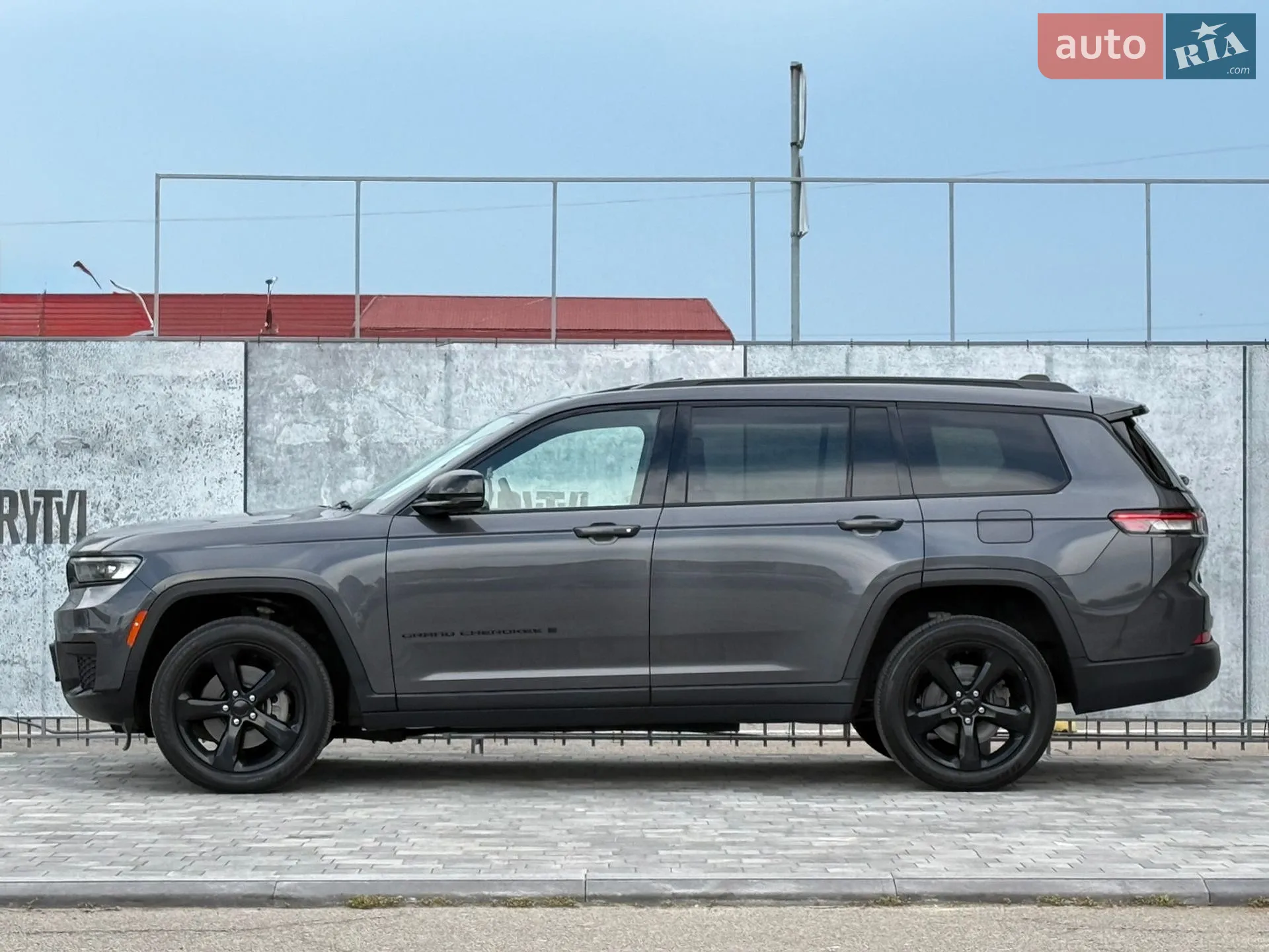 2022 Jeep Grand Cherokee - мініатюра 12